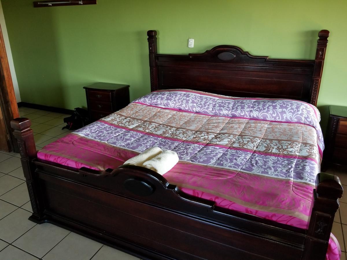 Hotel Monte Campana Heredia Birri Экстерьер фото